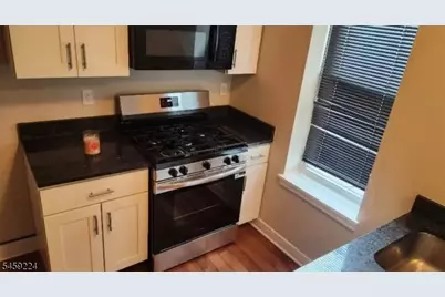 110 N Stockton Street, Trenton, NJ 08618 - Photo 2