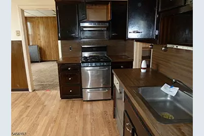 390 North 7th Street, Newark, NJ 07107 - Photo 18