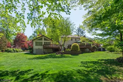 10 Weiss Dr, Montville Township, NJ 07082 - Photo 34