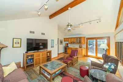 10 Weiss Dr, Montville Township, NJ 07082 - Photo 18