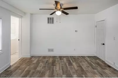 29 Washington St, Wharton, NJ 07885 - Photo 8