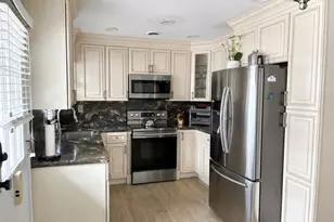102B Buckingham Dr, Manchester Township, NJ 08759 - Photo 2