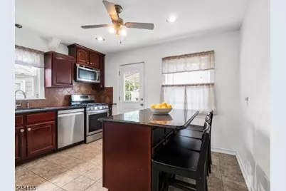 512 Laurel Ave, Roselle Park, NJ 07204 - Photo 6