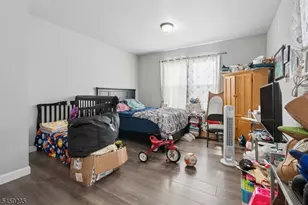 126 Verona Ave, Newark, NJ 07104 - Photo 10