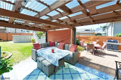 61 Bergen Ave, Clifton, NJ 07011 - Photo 26