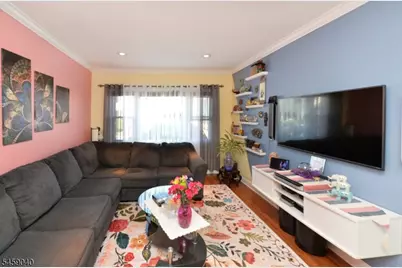 61 Bergen Ave, Clifton, NJ 07011 - Photo 4