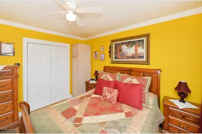 61 Bergen Ave, Clifton, NJ 07011 - Photo 12