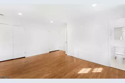 10 Cedar Ln, Roseland, NJ 07068 - Photo 22