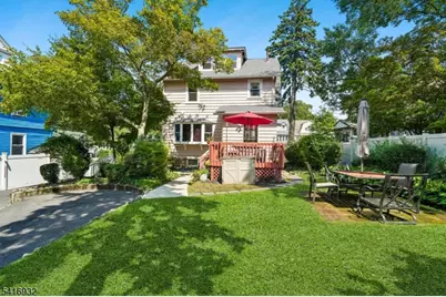 621 Springdale Ave, East Orange, NJ 07017 - Photo 16