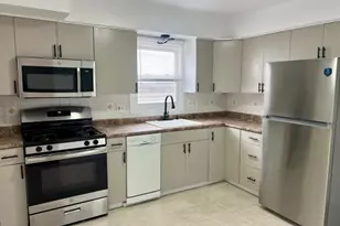13 Crescent Ct, Newark, NJ 07106 - Photo 10
