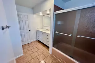 13 Crescent Ct, Newark, NJ 07106 - Photo 28