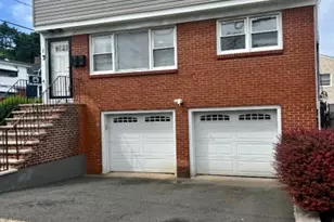 13 Crescent Ct, Newark, NJ 07106 - Photo 2