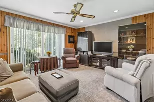 25 Swan Rd, Livingston, NJ 07039 - Photo 10