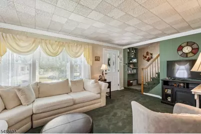 25 Swan Rd, Livingston, NJ 07039 - Photo 2