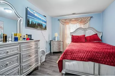 108 10th St, Passaic, NJ 07055 - Photo 32