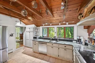 35 Woodledge Rd, Watchung, NJ 07069 - Photo 16