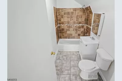 27 Triton Ter, Newark, NJ 07104 - Photo 26