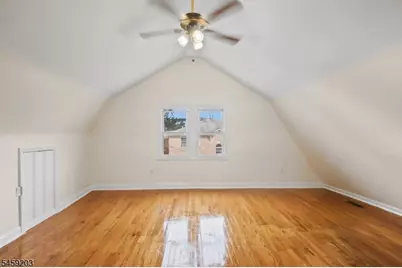 27 Triton Ter, Newark, NJ 07104 - Photo 24