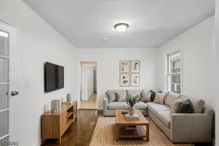 27 Triton Terrace, Newark, NJ 07104 - Photo 4