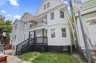 27 Triton Terrace, Newark, NJ 07104 - Photo 2