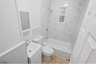 27 Triton Ter, Newark, NJ 07104 - Photo 6