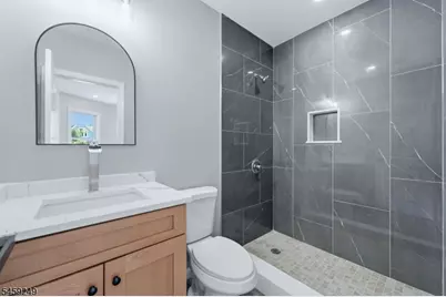 289 Glenwood Ave, East Orange, NJ 07017 - Photo 40