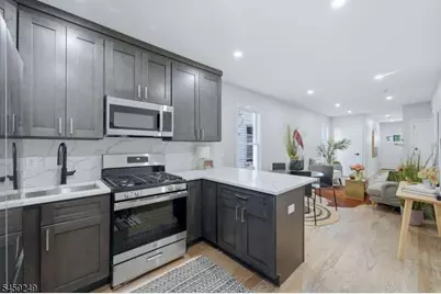 289 Glenwood Ave, East Orange, NJ 07017 - Photo 12