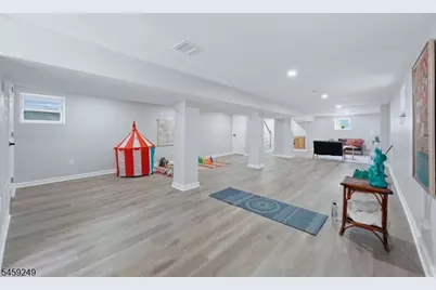 289 Glenwood Ave, East Orange, NJ 07017 - Photo 26