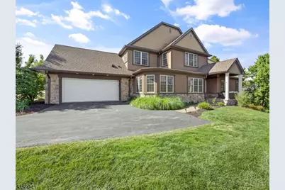 81 Bracken Hill Rd, Hardyston Township, NJ 07419 - Photo 2