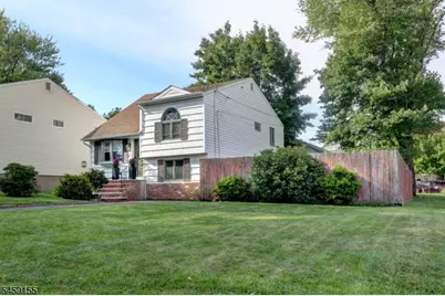 37 Bound Brook Rd, Parsippany, NJ 07054 - Photo 2