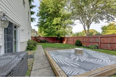 37 Bound Brook Rd, Parsippany, NJ 07054 - Photo 28