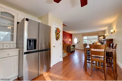 37 Bound Brook Rd, Parsippany, NJ 07054 - Photo 10
