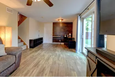 37 Bound Brook Rd, Parsippany, NJ 07054 - Photo 14