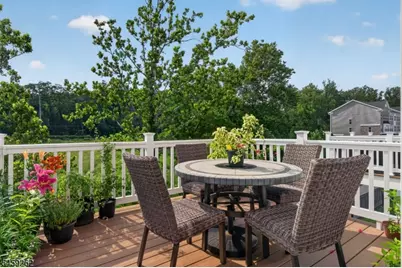 2 Coogan Ct, Morris Plains, NJ 07950 - Photo 10