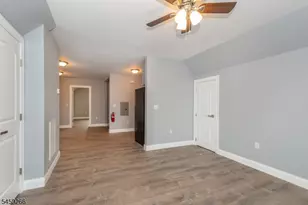 31 Mulberry St, Elmwood Park, NJ 07407 - Photo 6