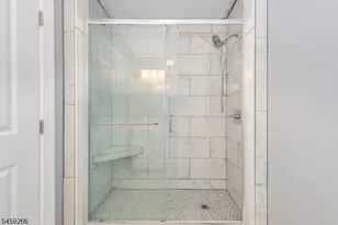 31 Mulberry St, Elmwood Park, NJ 07407 - Photo 12