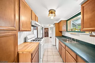 4 Cohocton Rd, Vernon, NJ 07422 - Photo 10