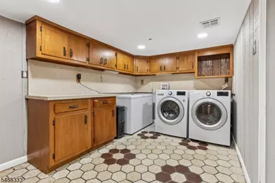 84 Howard Pl, Nutley, NJ 07110 - Photo 38