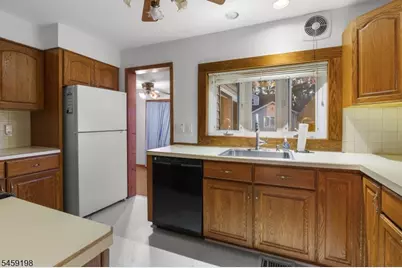 73 Birchwood Ter, Clifton, NJ 07012 - Photo 24