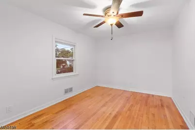 73 Birchwood Ter, Clifton, NJ 07012 - Photo 12
