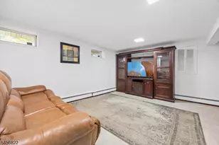 11 Surrey Ln, Springfield, NJ 07081 - Photo 14