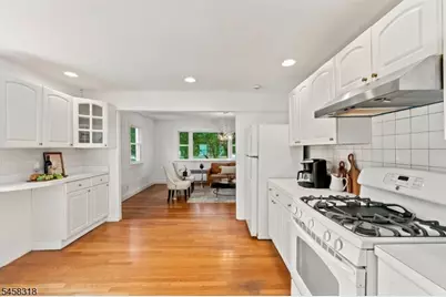 510 Eagle Rock Ave, Roseland, NJ 07068 - Photo 10