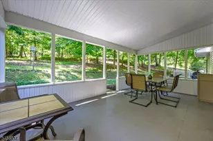 1087 Buxton Rd, Bridgewater, NJ 08807 - Photo 28