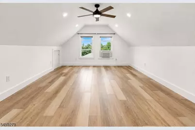 622 Hackensack St, Carlstadt, NJ 07072 - Photo 12