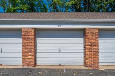 1301A Valley Rd #A, Wayne Twp., NJ 07470 - Photo 18