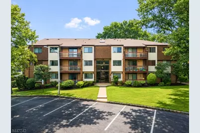 201 Edison Glen Ter, Edison Twp., NJ 08837 - Photo 20