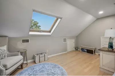 34 Northwood Dr, West Milford, NJ 07480 - Photo 26