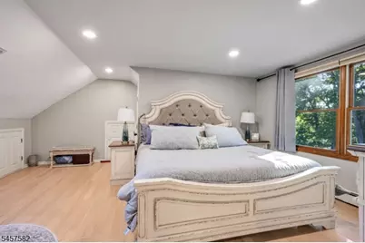 34 Northwood Dr, West Milford, NJ 07480 - Photo 24