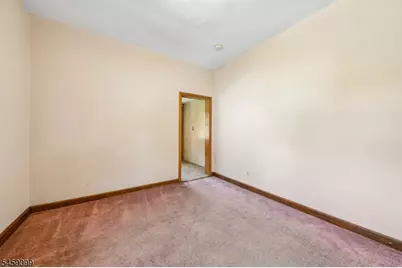 327 Saint Cloud Ave, West Orange Township, NJ 07052 - Photo 16