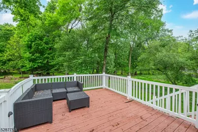 17 Oakwood Ave, Pequannock Township, NJ 07440 - Photo 14